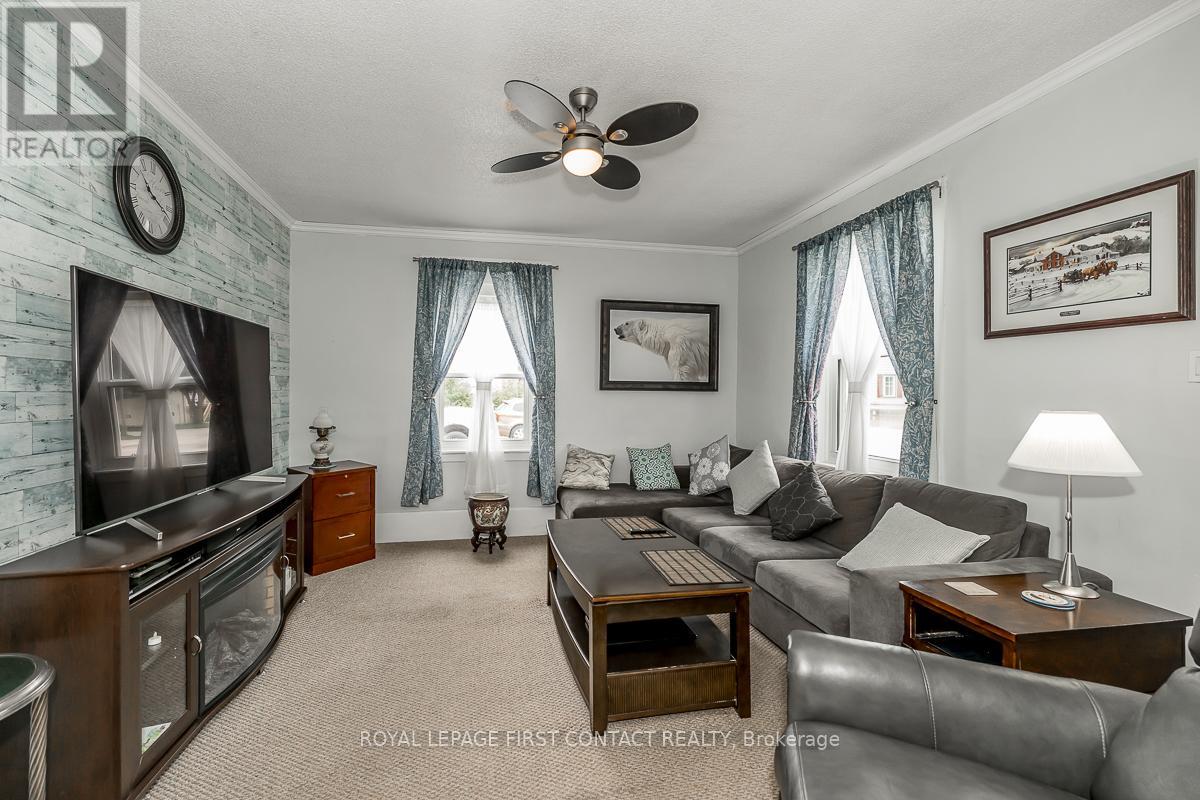 Photo 23 of 7424 County Rd 91 Road, Clearview ON
