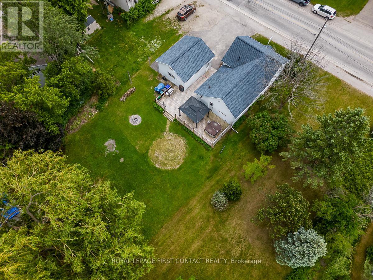 Photo 44 of 7424 County Rd 91 Road, Clearview ON