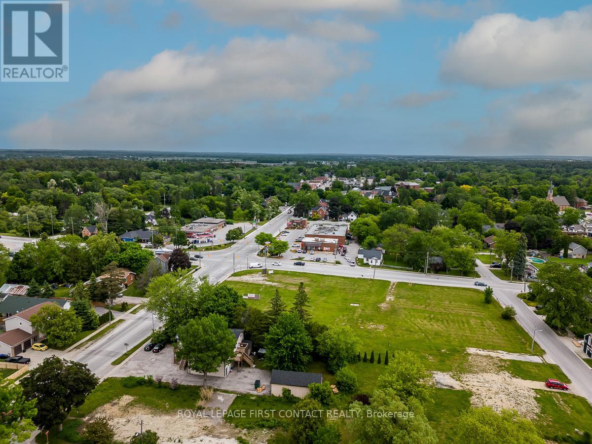 Photo 38 of 7424 County Rd 91 Road, Clearview ON