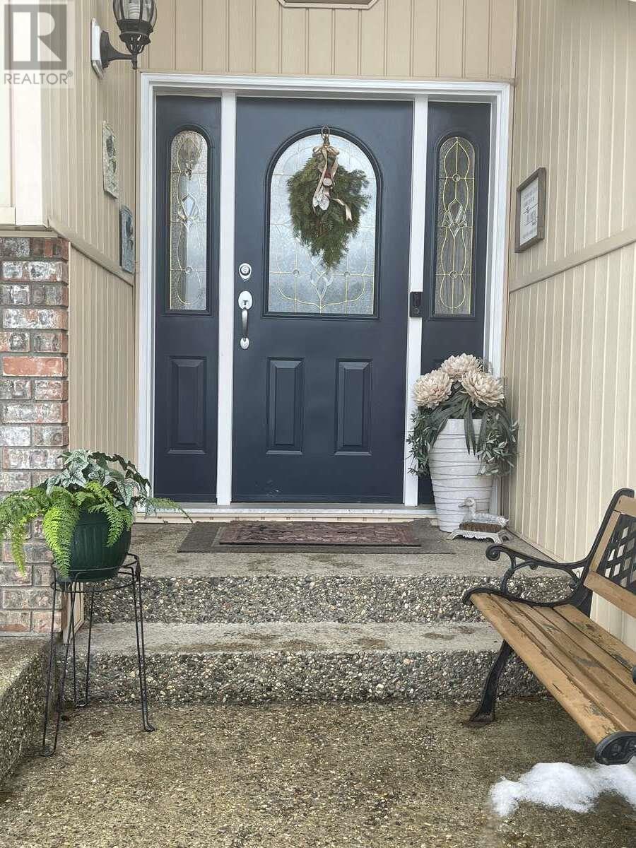 27 Preston Crescent, Enderby