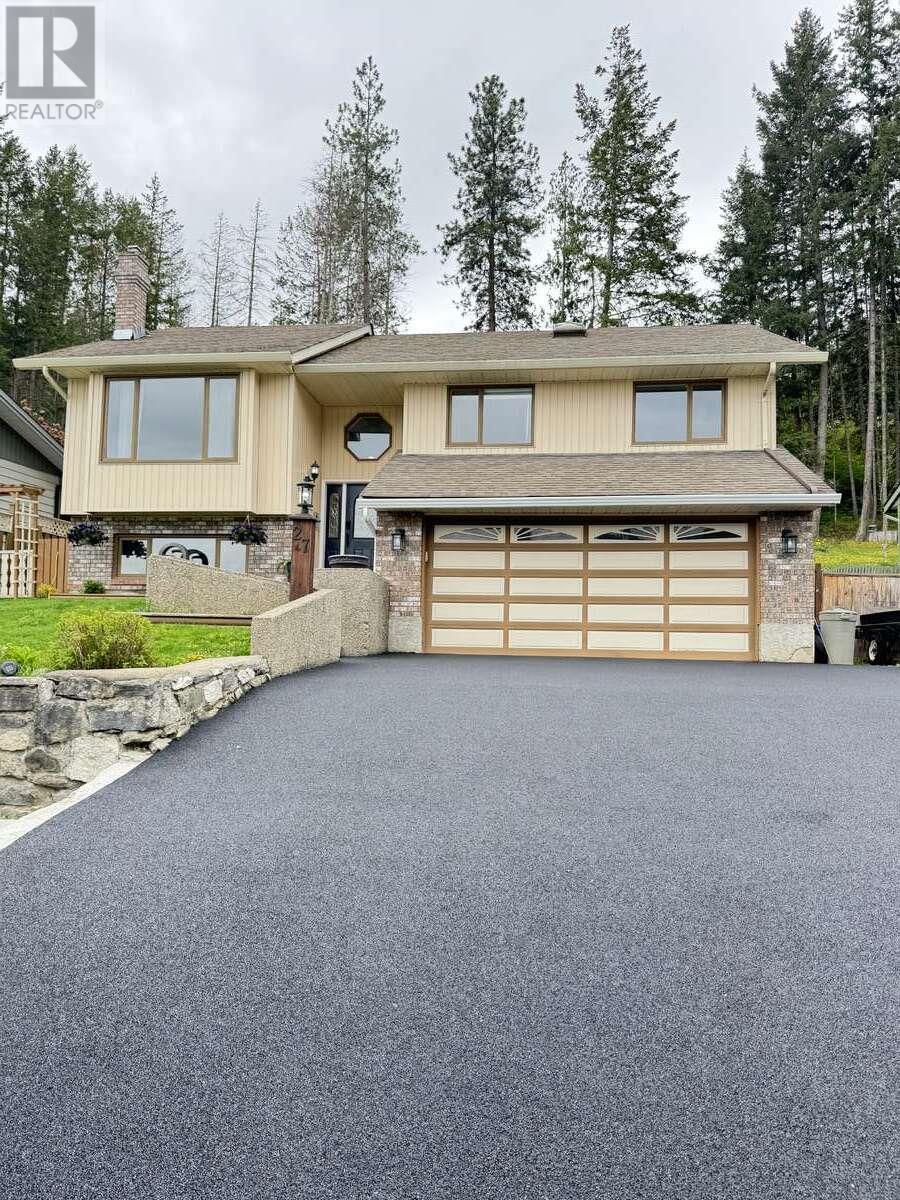 27 Preston Crescent, Enderby