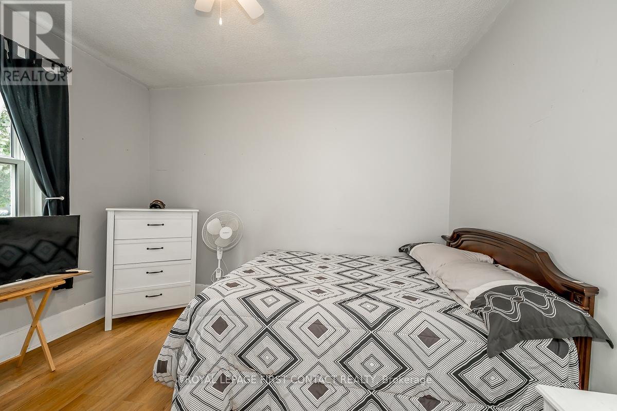Photo 30 of 7424 County Rd 91 Road, Clearview ON