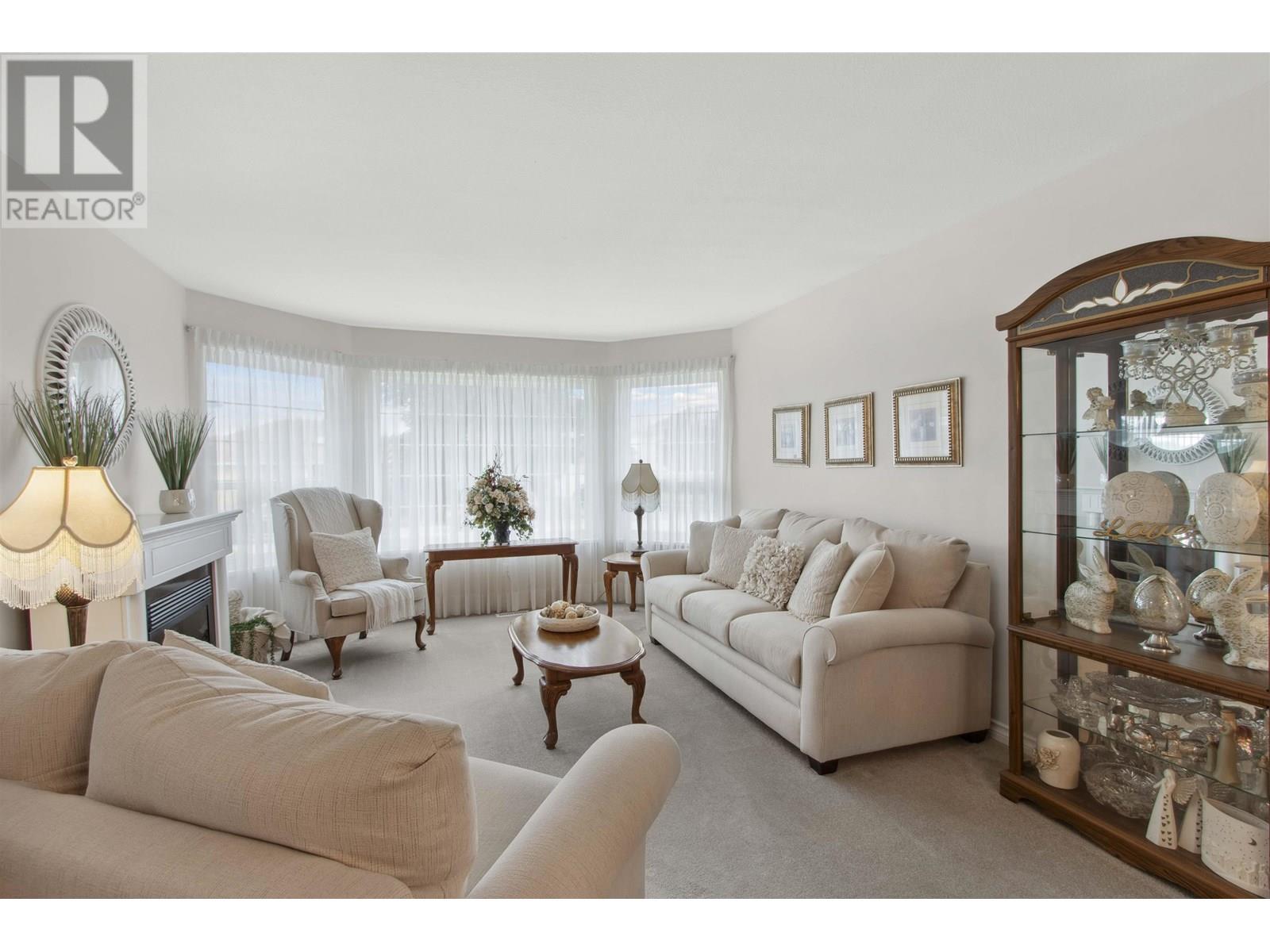 Photo 8 of 19595 Somerset Drive, Pitt Meadows BC