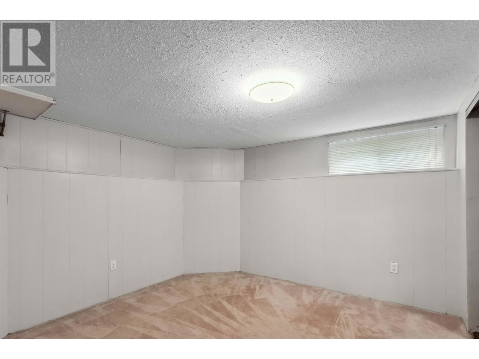 Photo 26 of 19595 Somerset Drive, Pitt Meadows BC