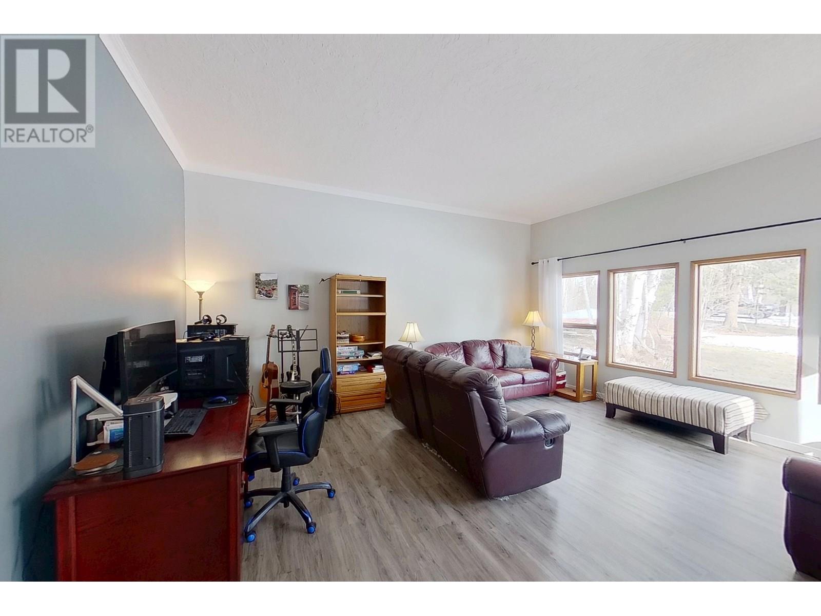 3192 SPRUCE RIDGE ROAD, Quesnel