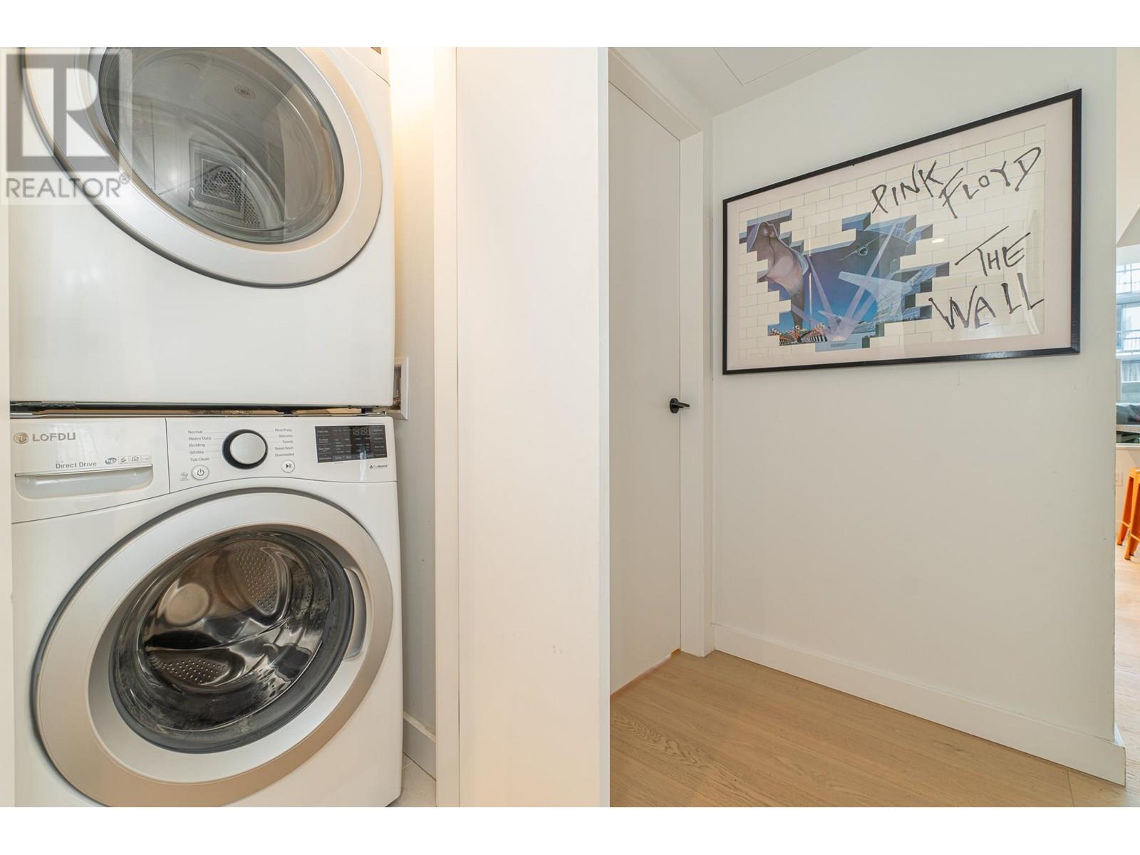 Photo 24 of 505 1180 Broughton Street, Vancouver BC