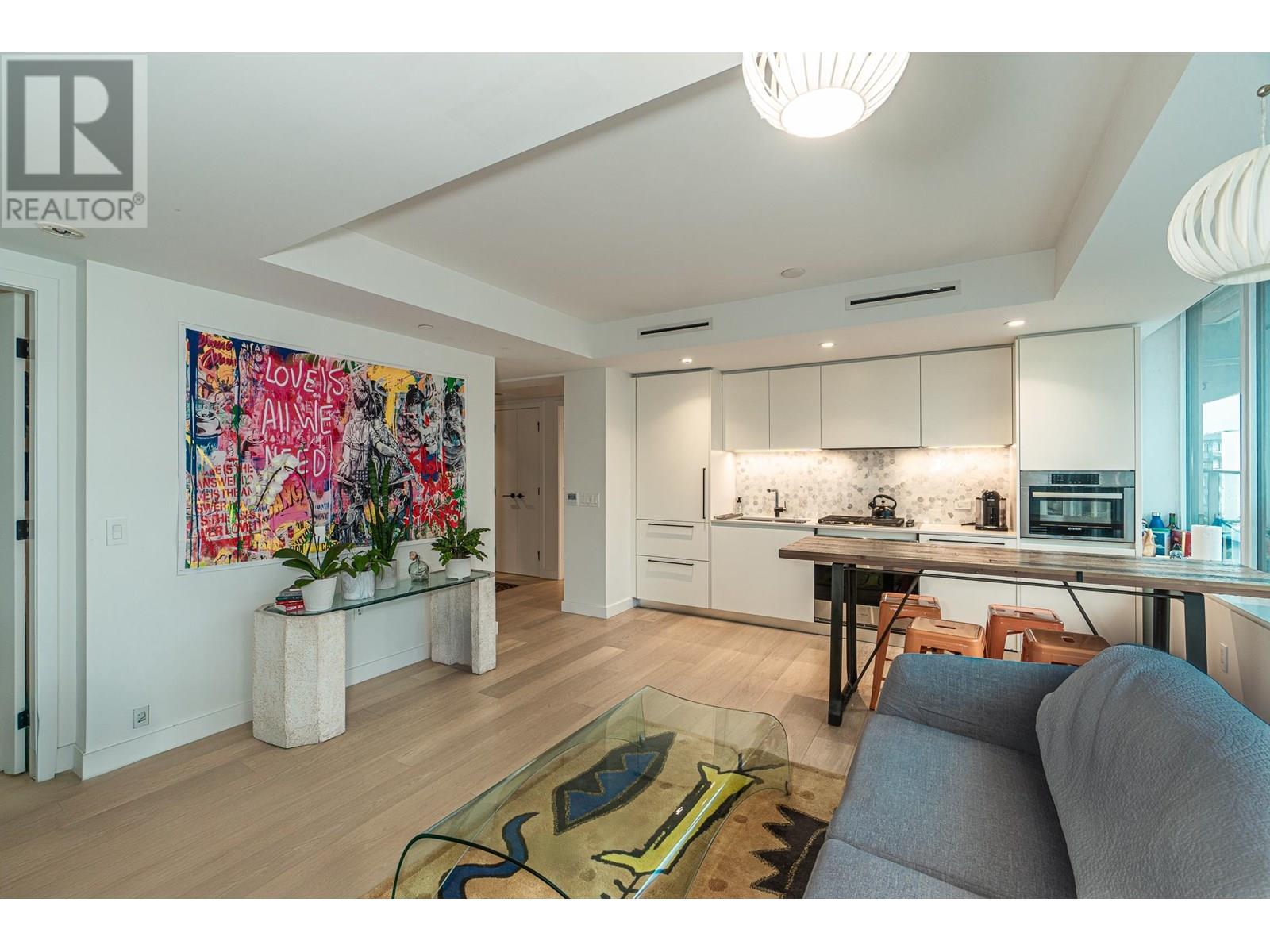 Photo 13 of 505 1180 Broughton Street, Vancouver BC