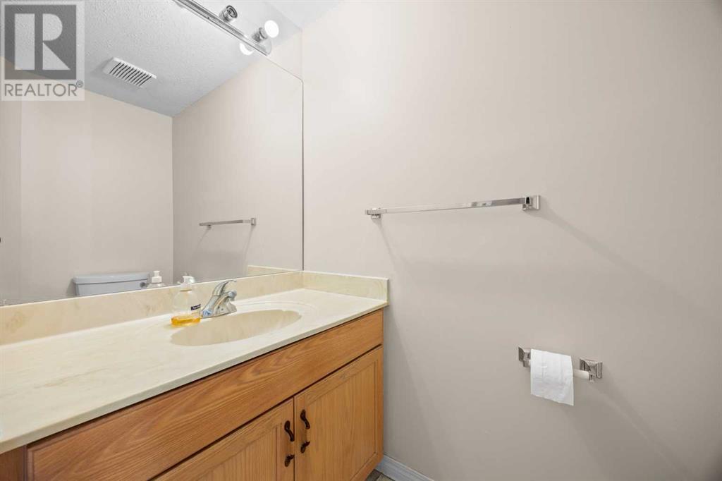 Single Family House for Sale in  Chaparral Ridge Terrace SE Chaparral Calgary 