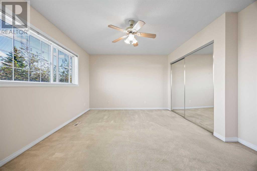 Single Family House for Sale in  Chaparral Ridge Terrace SE Chaparral Calgary 