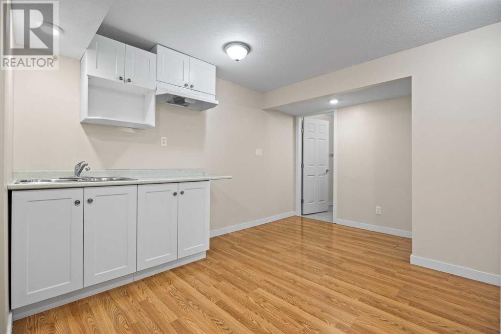 Single Family House for Sale in  Chaparral Ridge Terrace SE Chaparral Calgary 