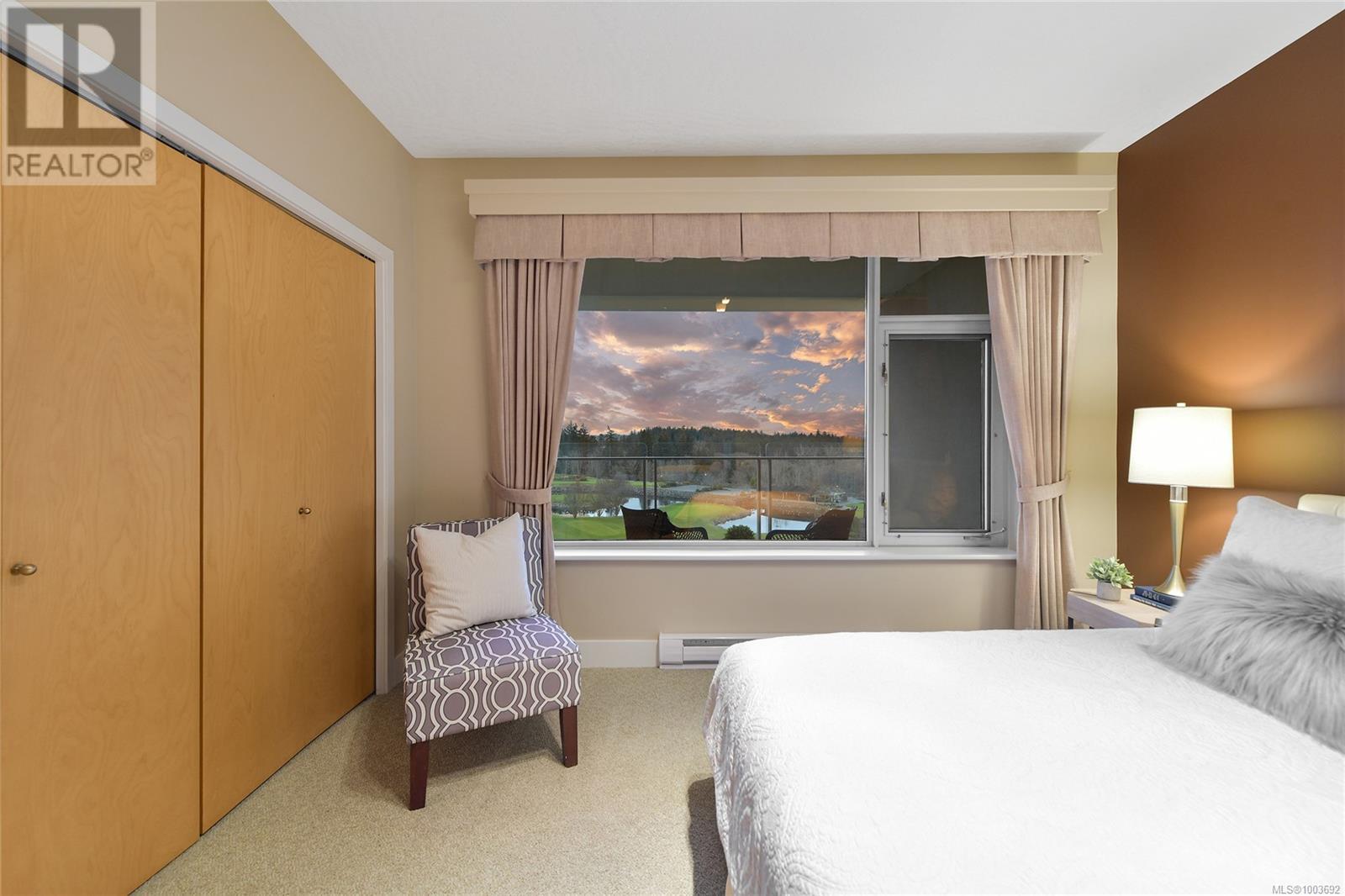 Photo 47 of 505 5332 Sayward Hill Cres, Saanich BC