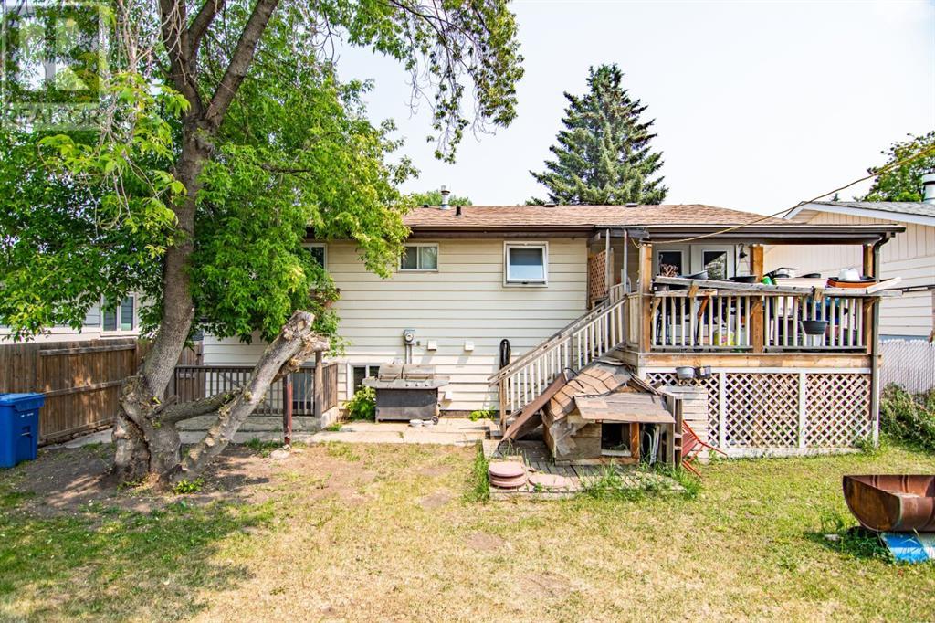 Photo 28 of 44 Oyen Crescent, Red Deer AB