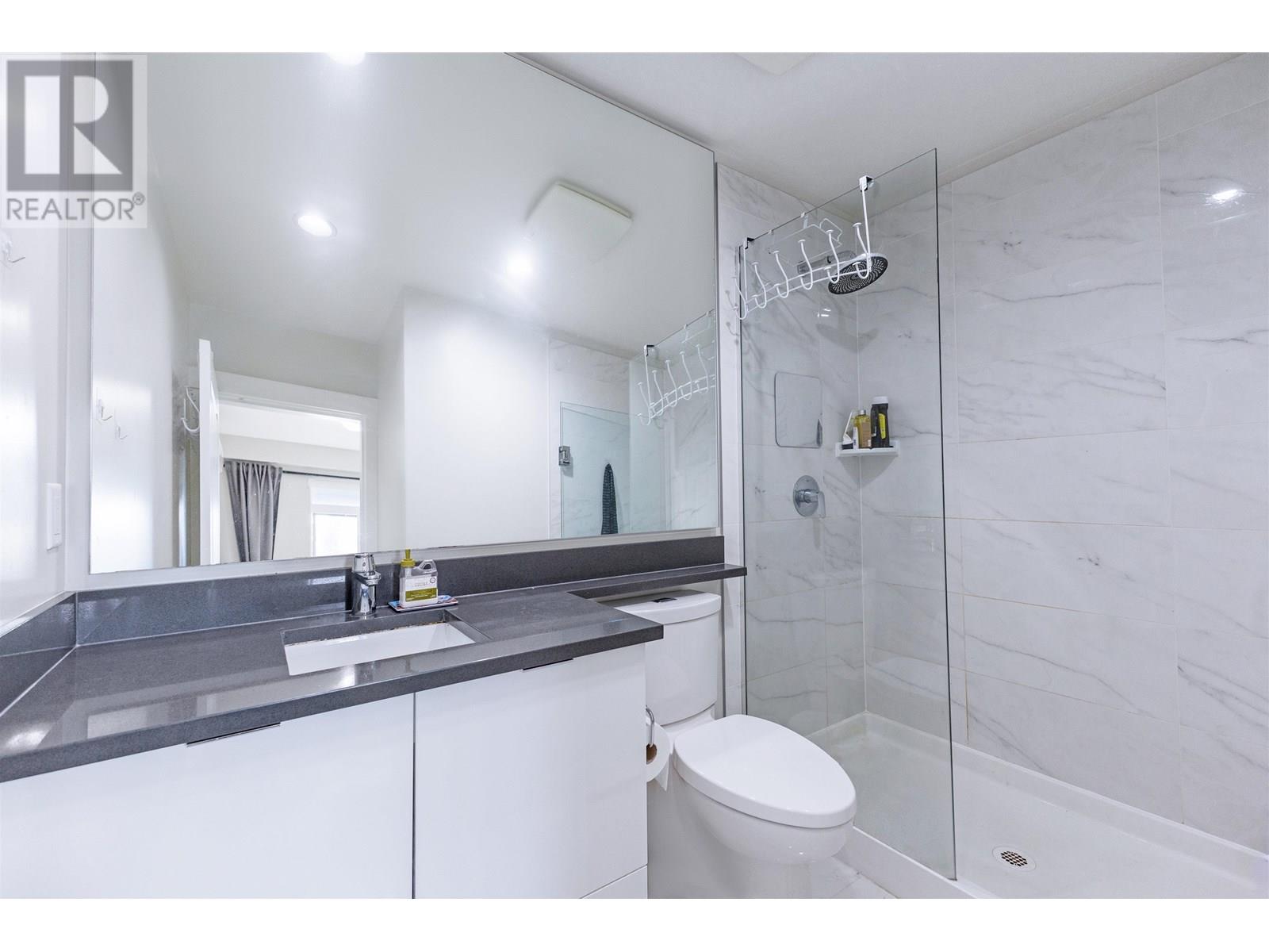 Photo 15 of 320 9311 Alexandra Road, Richmond BC
