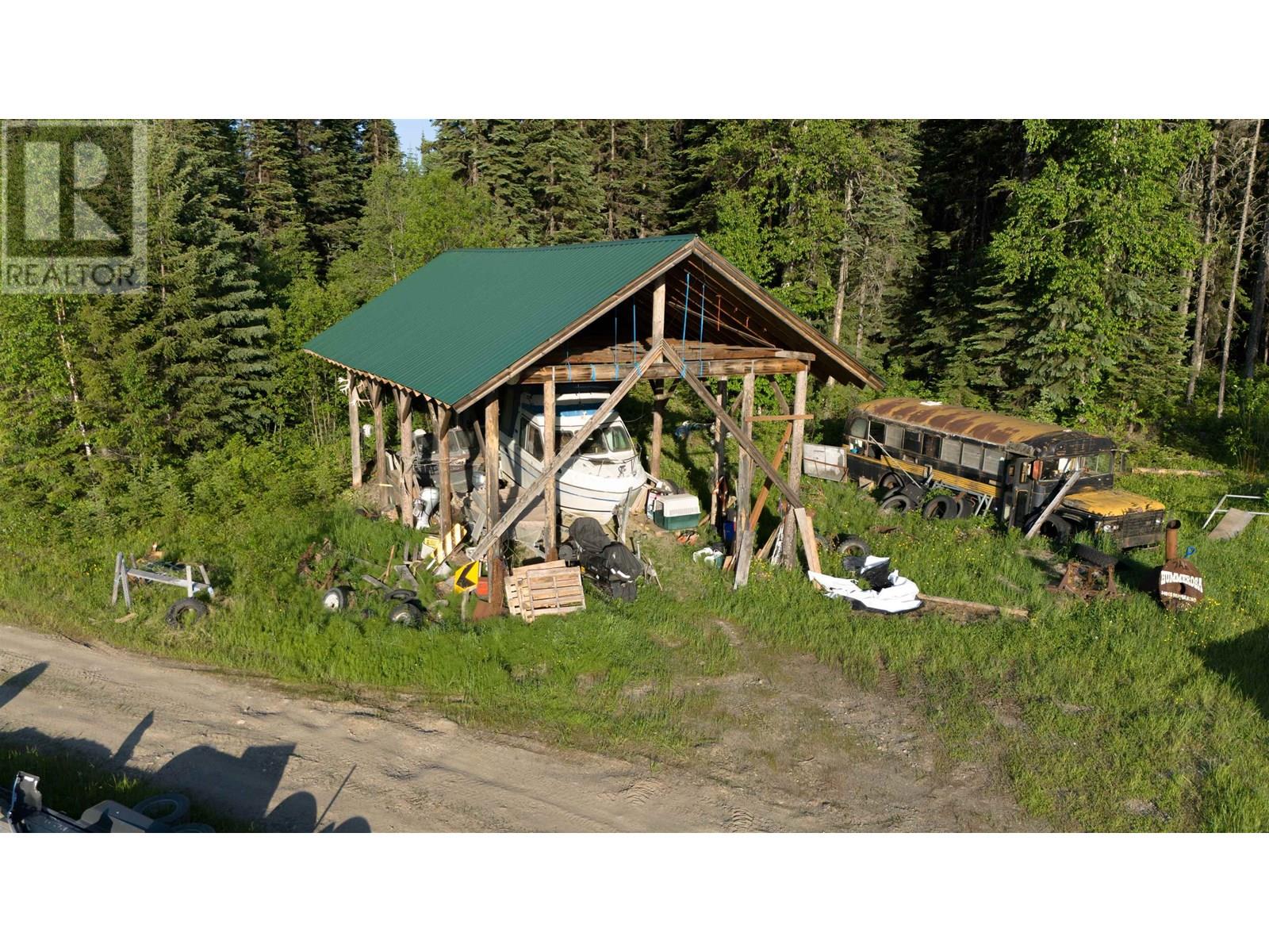 Photo 5 of 24905 Beaver Forest Road, Shelley BC