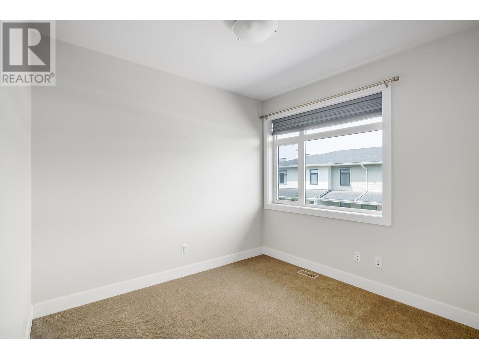 Photo 14 of 1102 Cameron Avenue Unit 3, Kelowna BC