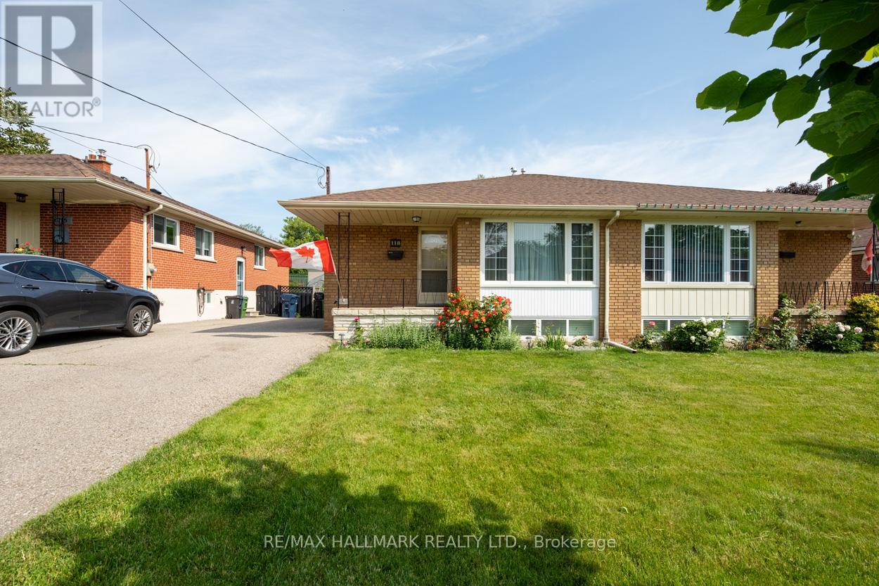 118 NEWPORT AVENUE, Toronto (Oakridge), Ontario