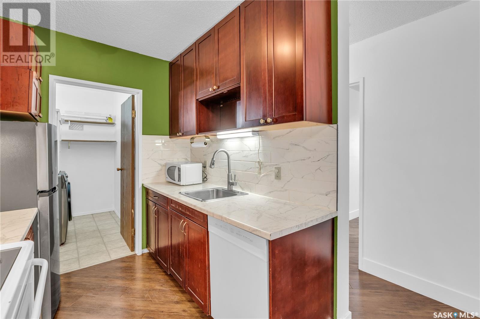 Single Family House Low rise for Sale in   Tait CRESCENT Saskatoon 