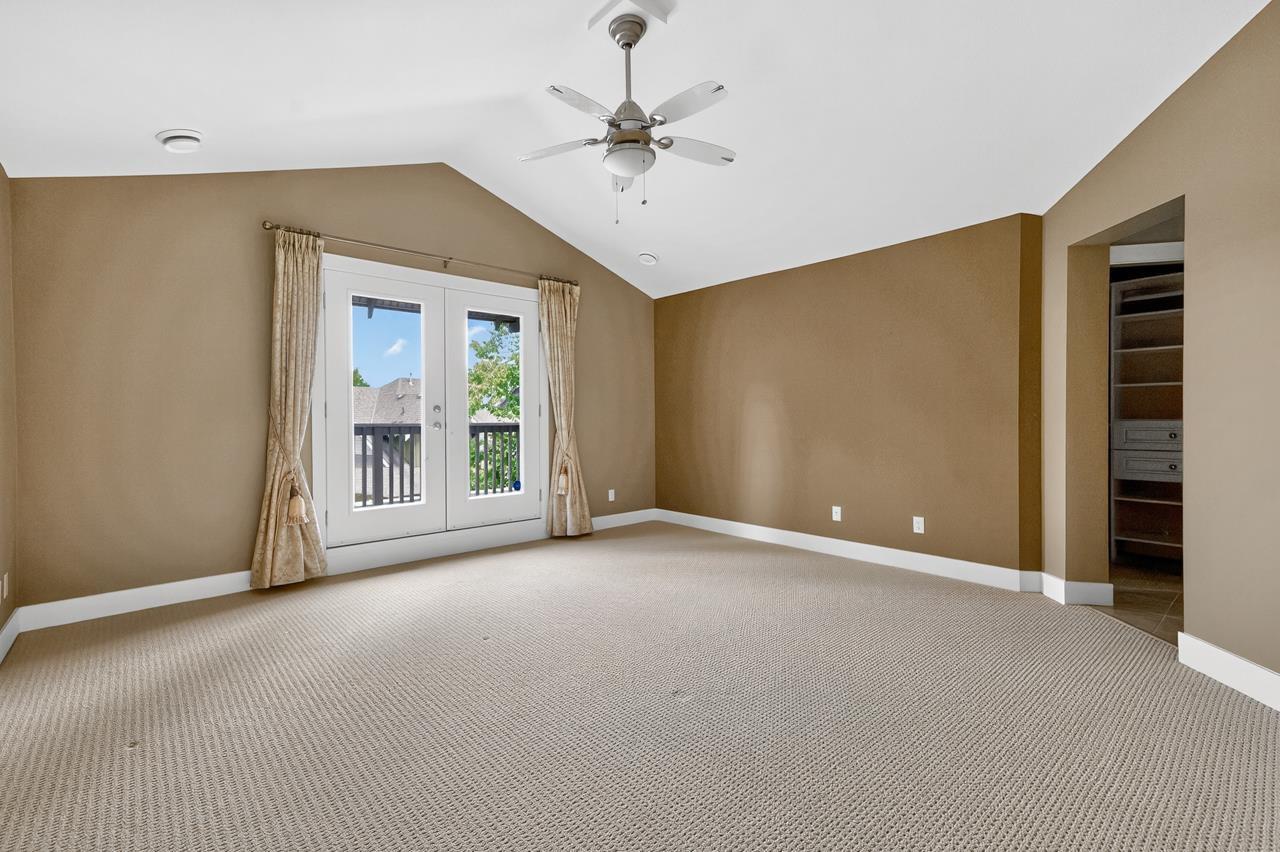 Photo 6 of 14208 36 A Avenue, Surrey BC