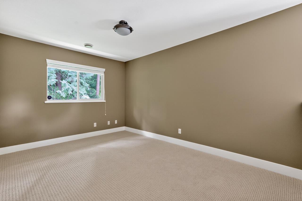 Photo 7 of 14208 36 A Avenue, Surrey BC