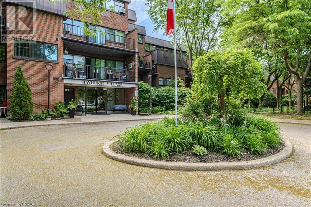 Photo 37 of 36 Hayhurst Road Unit 316, Brantford ON