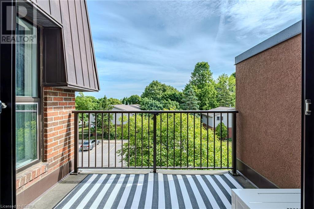 Photo 5 of 36 Hayhurst Road Unit 316, Brantford ON
