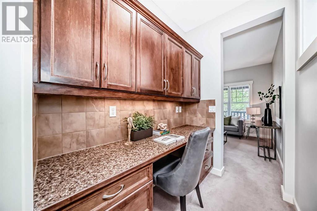 Single Family House for Sale in  Evergreen Circle SW Evergreen Calgary 