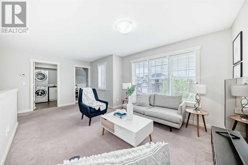 Single Family House for Sale in  Evergreen Circle SW Evergreen Calgary 