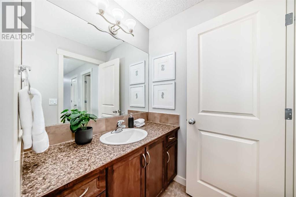 Single Family House for Sale in  Evergreen Circle SW Evergreen Calgary 