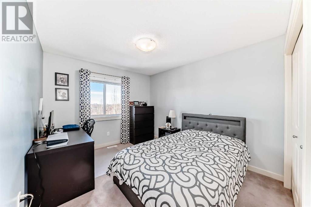 Single Family House for Sale in  Evergreen Circle SW Evergreen Calgary 