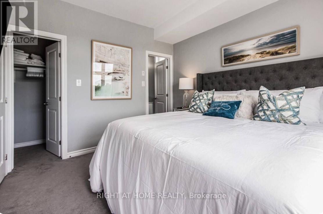 Photo 12 of K 30 Jaguar Private, Ottawa ON