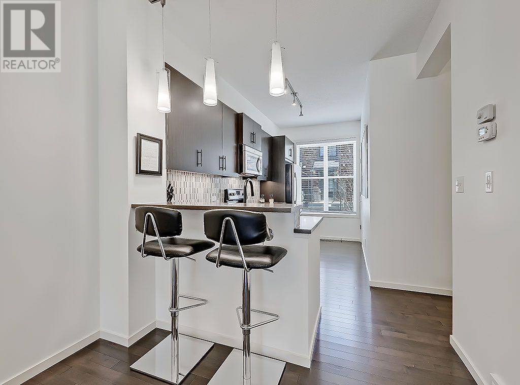 Single Family House for Sale in  Ascot Circle SW Aspen Woods Calgary 