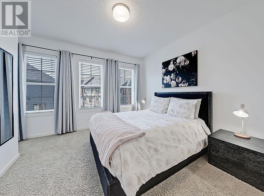 Single Family House for Sale in  Ascot Circle SW Aspen Woods Calgary 