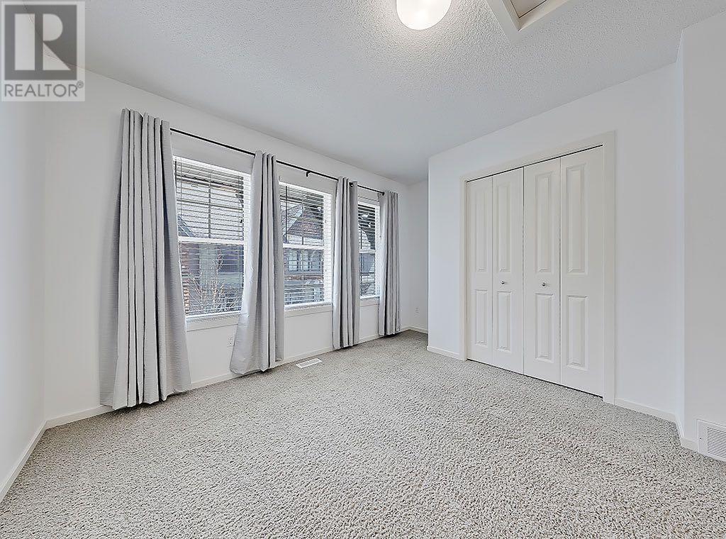 Single Family House for Sale in  Ascot Circle SW Aspen Woods Calgary 
