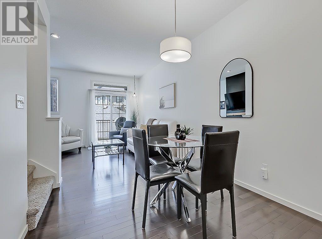 Single Family House for Sale in  Ascot Circle SW Aspen Woods Calgary 