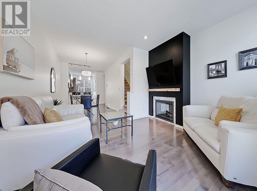 Single Family House for Sale in  Ascot Circle SW Aspen Woods Calgary 