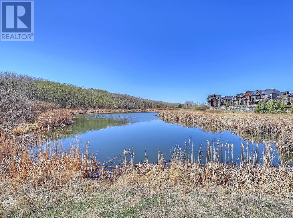 Single Family House for Sale in  Ascot Circle SW Aspen Woods Calgary 