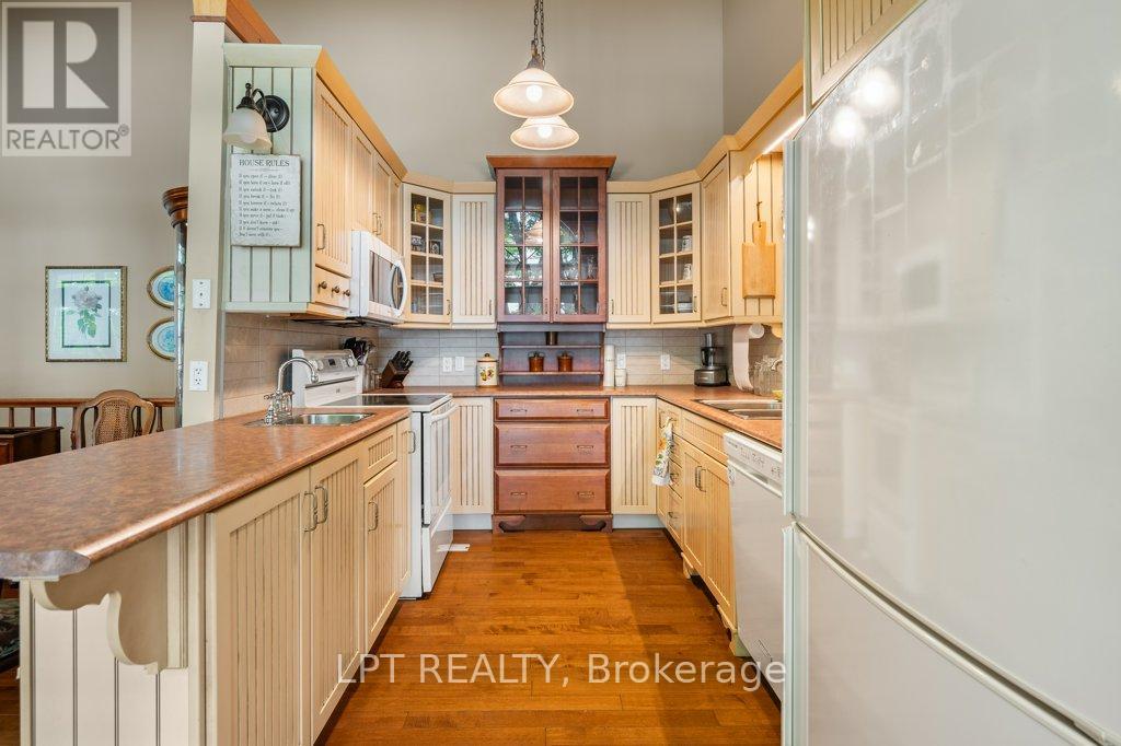 Photo 23 of 1165 Dalton Lane, Frontenac ON