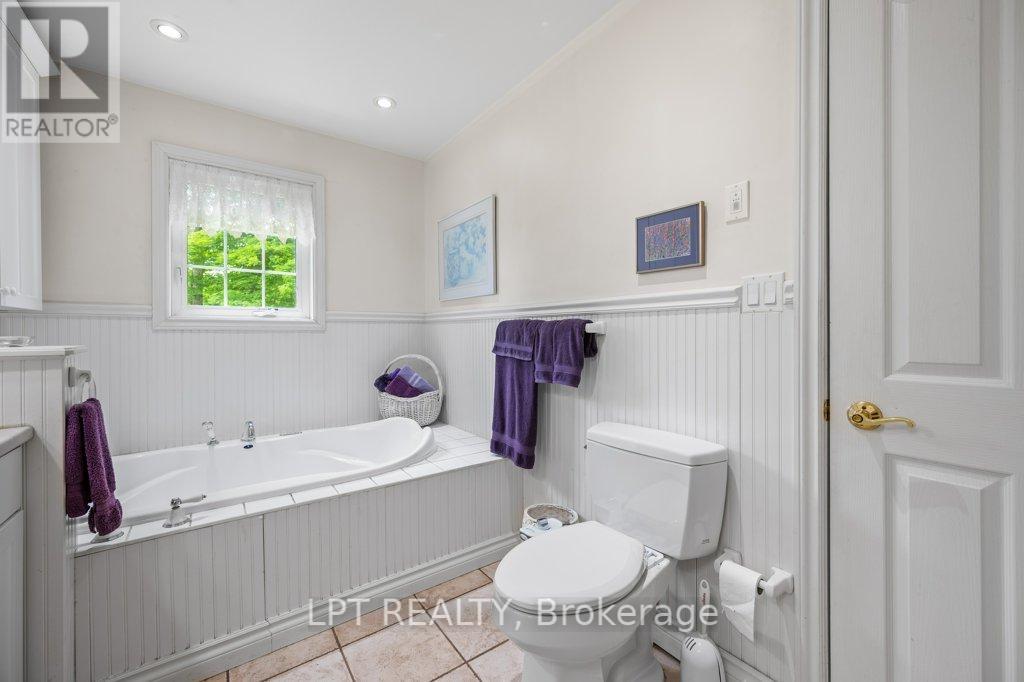 Photo 36 of 1165 Dalton Lane, Frontenac ON