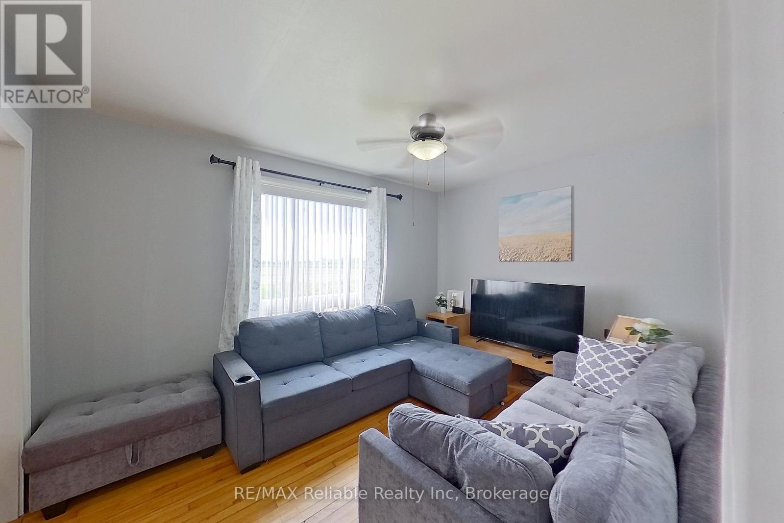 Photo 11 of 73730 Bluewater Highway, Bluewater ON
