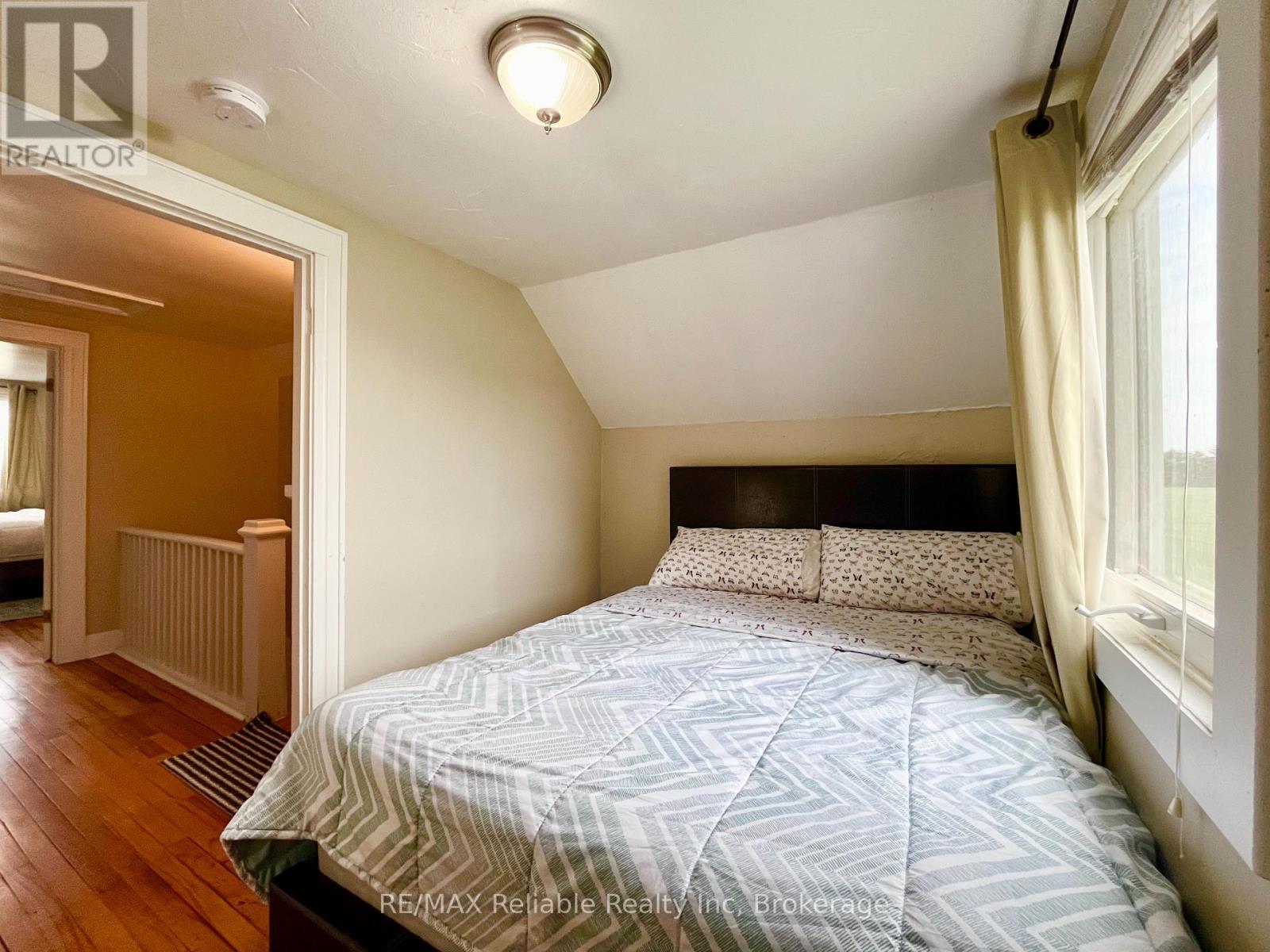 Photo 21 of 73730 Bluewater Highway, Bluewater ON