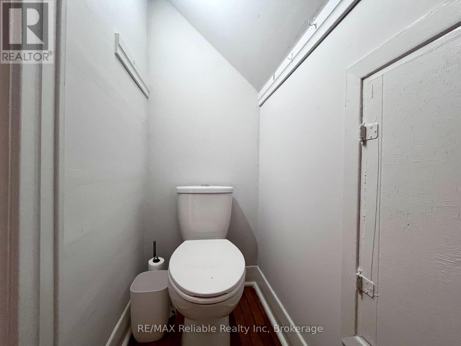 Photo 25 of 73730 Bluewater Highway, Bluewater ON