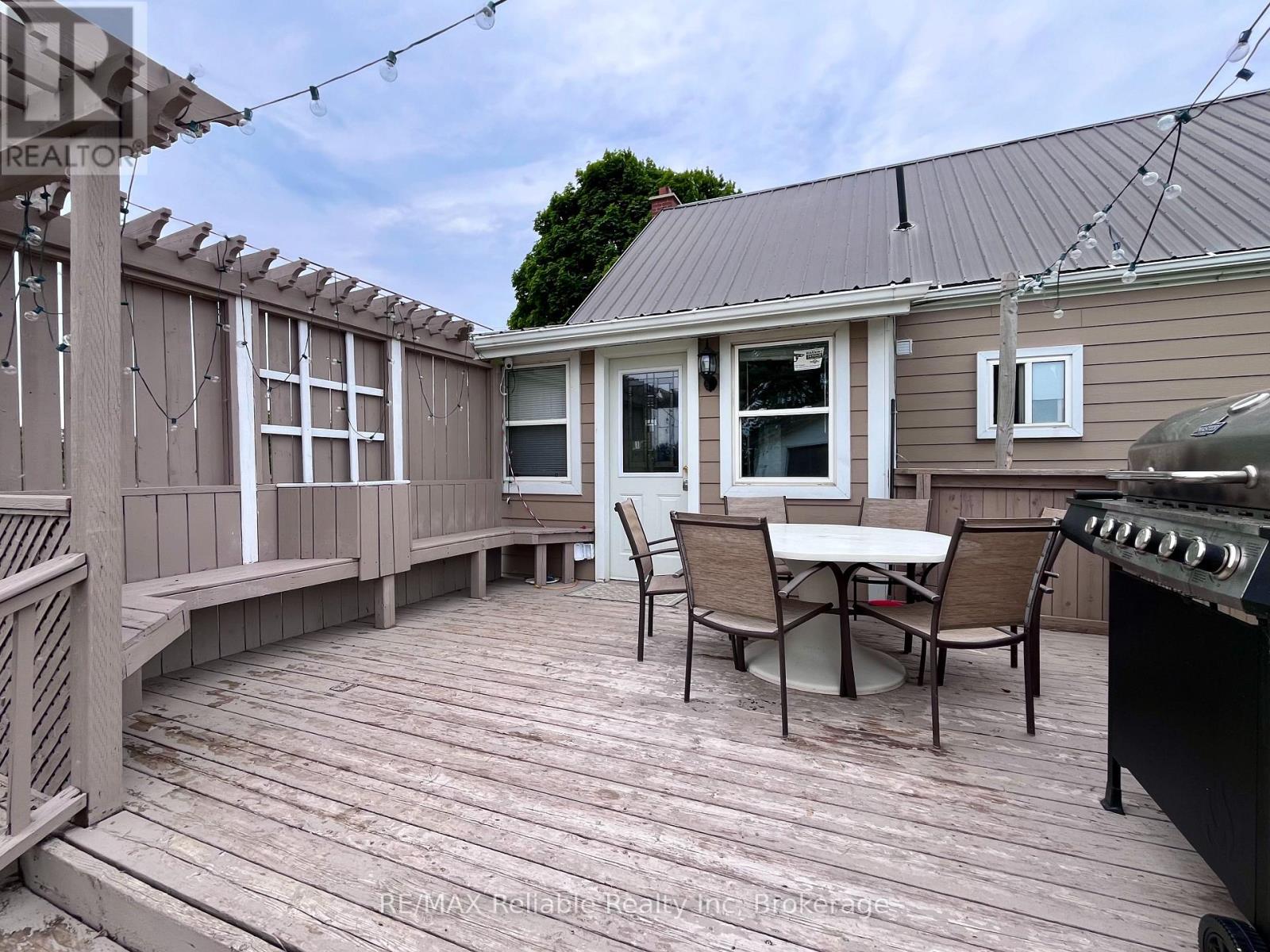 Photo 43 of 73730 Bluewater Highway, Bluewater ON