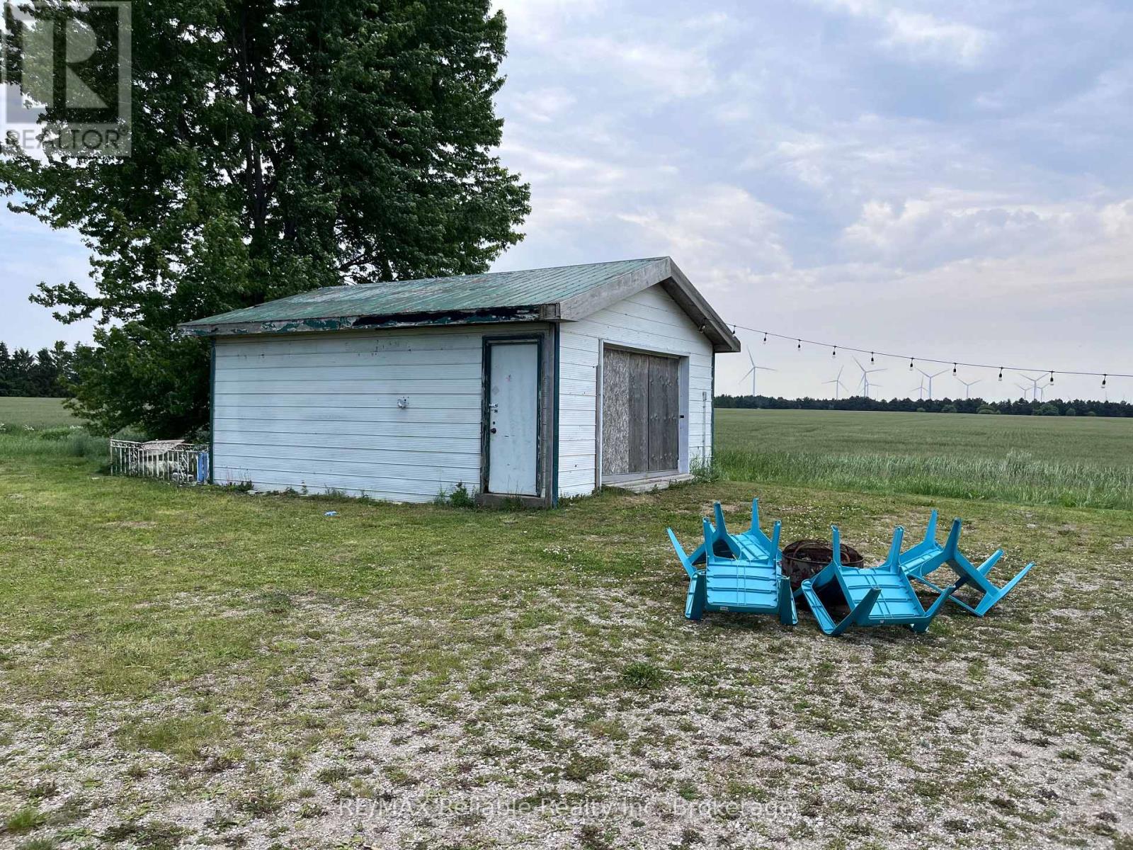 Photo 46 of 73730 Bluewater Highway, Bluewater ON