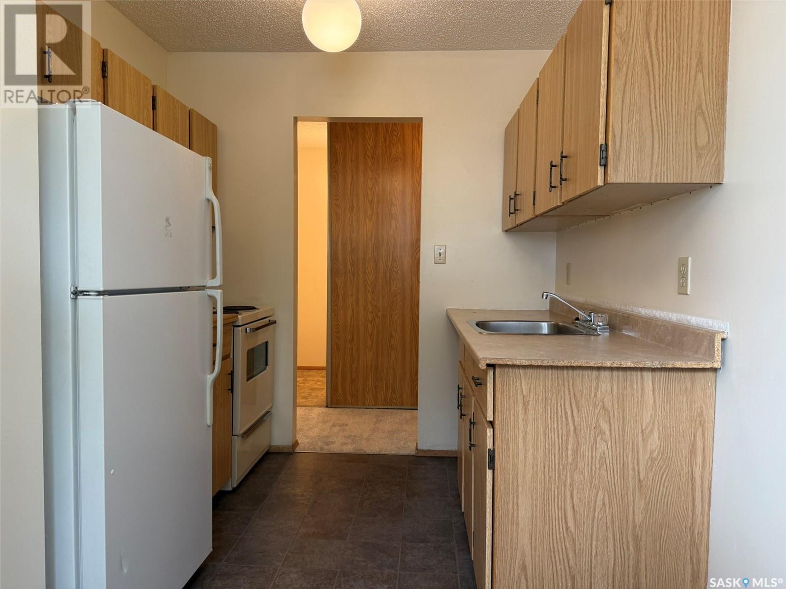 Photo 15 of 416 67 Wood Lily Drive, Moose Jaw SK