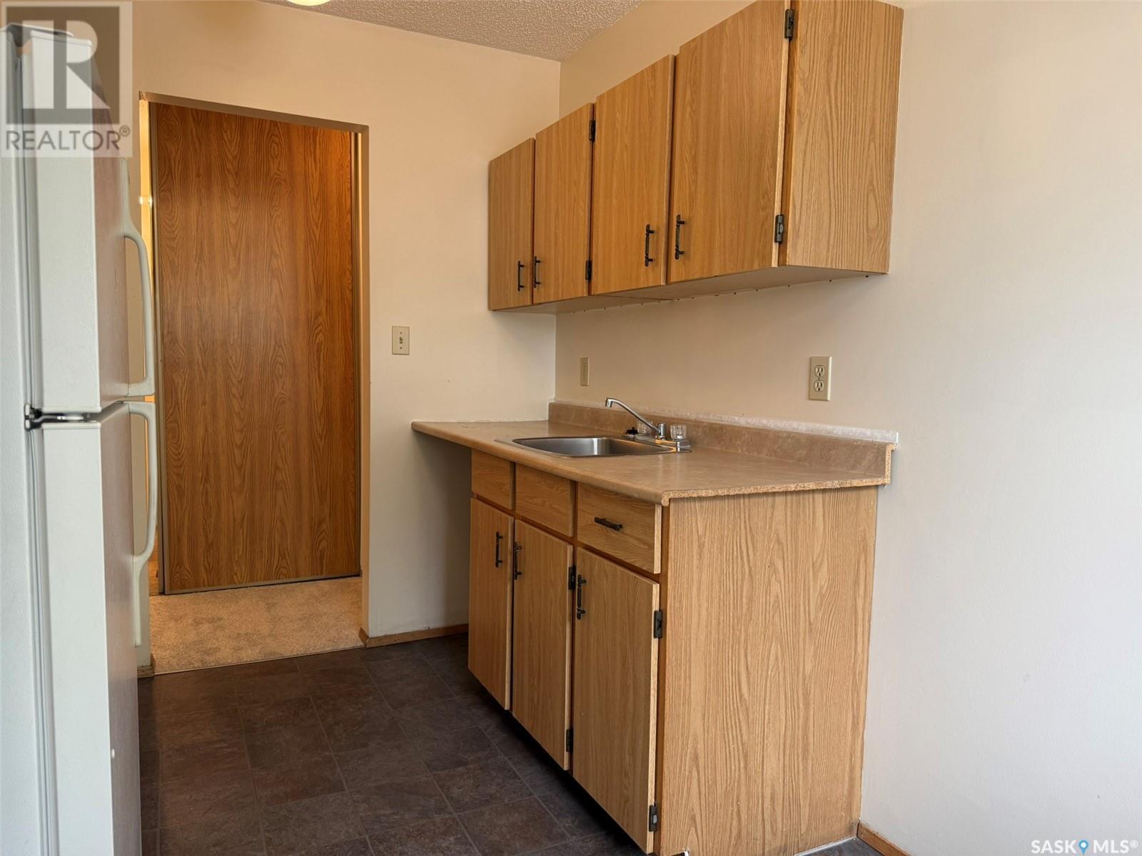 Photo 8 of 416 67 Wood Lily Drive, Moose Jaw SK