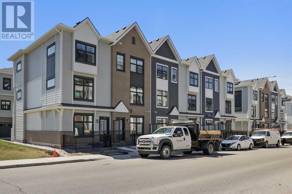 Single Family House for Sale in  Mahogany Gardens SE Mahogany Calgary 