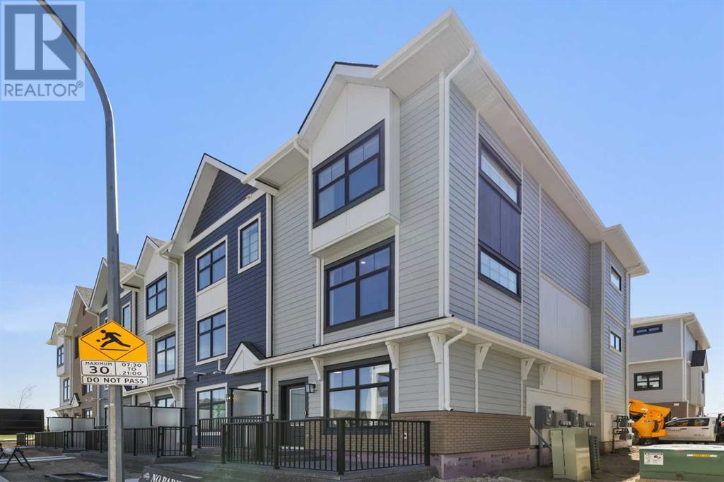 Single Family House for Sale in  Mahogany Gardens SE Mahogany Calgary 