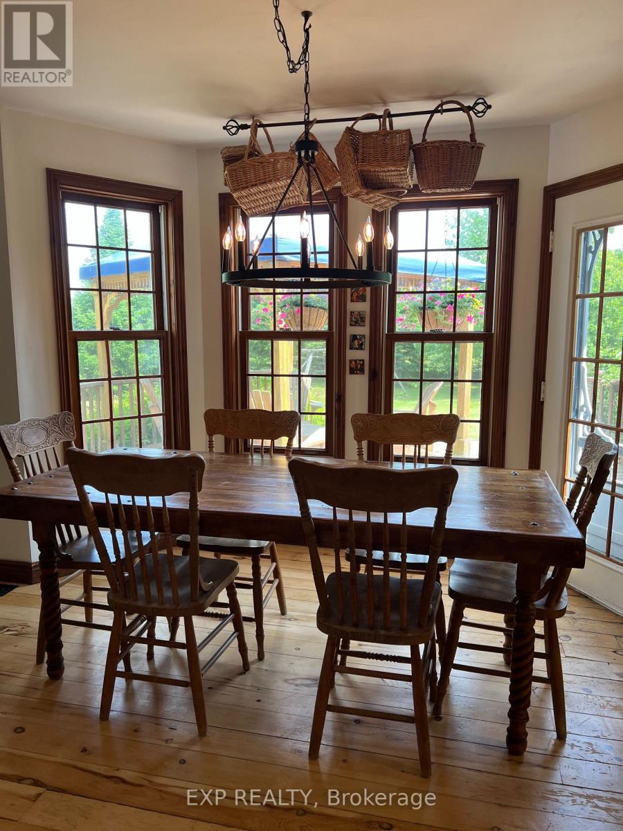 Photo 10 of 3123 Trillium Way Nw, Beckwith ON