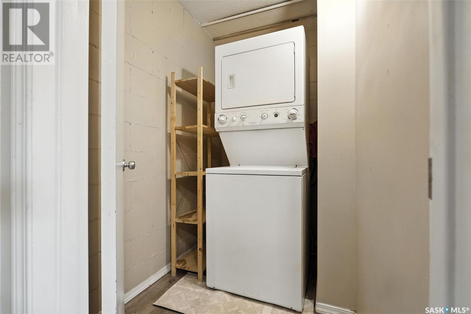 Photo 12 of 15 20 Assiniboine Drive, Saskatoon SK