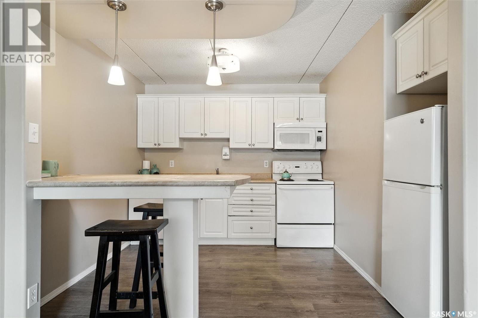 Photo 5 of 15 20 Assiniboine Drive, Saskatoon SK